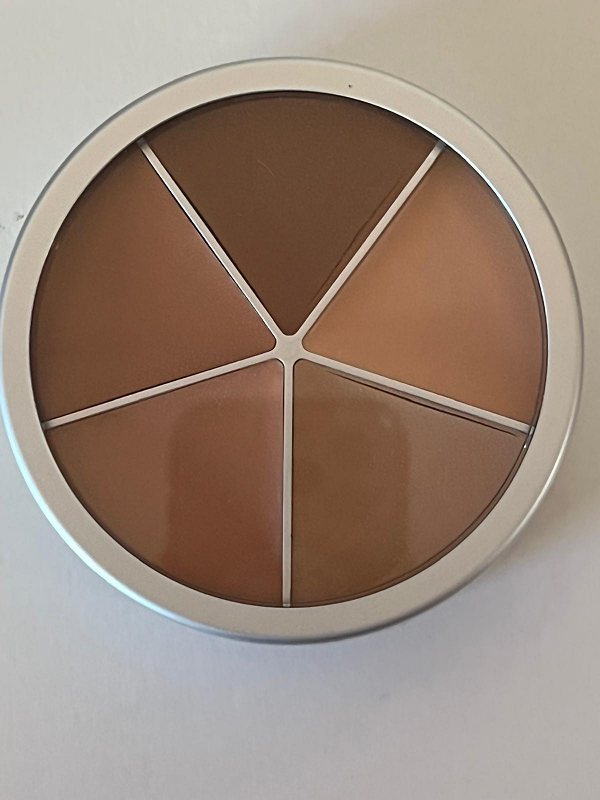 Correcting Pallet