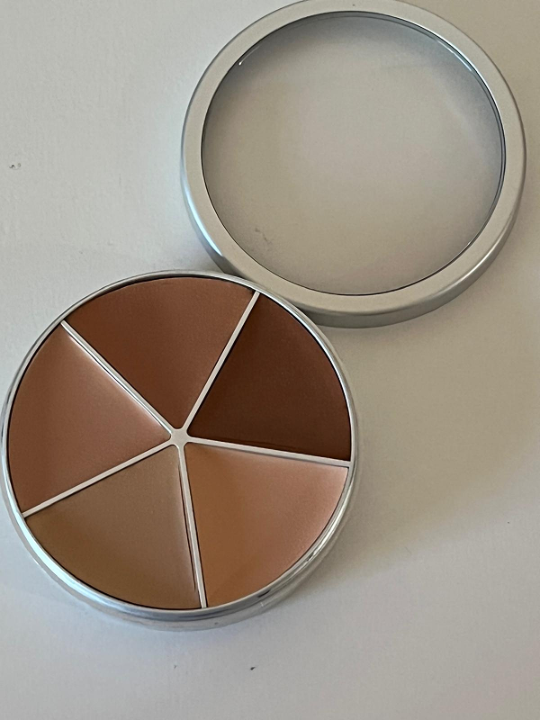 Correcting Pallet